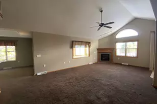 122 Summit Ct, Columbus, WI 53925 - Photo 16