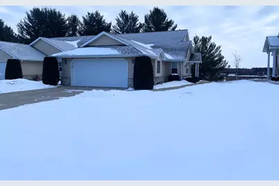 122 Summit Court #2502, Columbus, WI 53925 - Photo 2