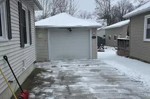 423 Monroe St, Sparta, WI 54656 - Photo 2