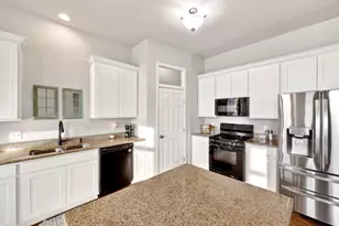 3159 Guinness Dr, Janesville, WI 53546 - Photo 8