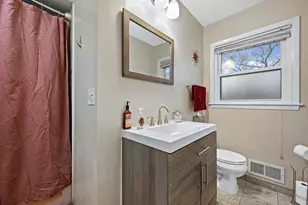 5405 W Hemlock Rd, Milwaukee, WI 53223 - Photo 20