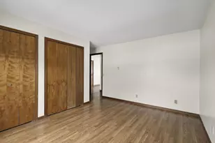 6717 Park Edge Dr, Madison, WI 53719 - Photo 8