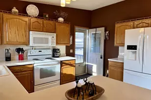 1700 E Fowler St, Prairie Du Chien, WI 53821 - Photo 4