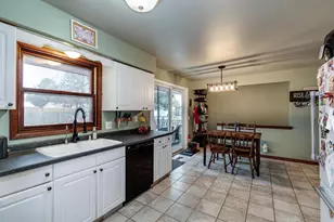 3321 Berkshire Rd, Janesville, WI 53546 - Photo 14