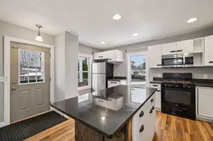 140 South St, Sun Prairie, WI 53590 - Photo 8