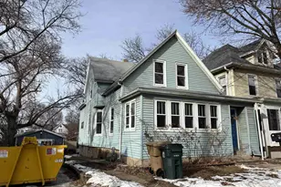 2120 Winnebago St, Madison, WI 53704 - Photo 2