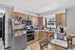 56 S Huron Dr, Janesville, WI 53545 - Photo 14