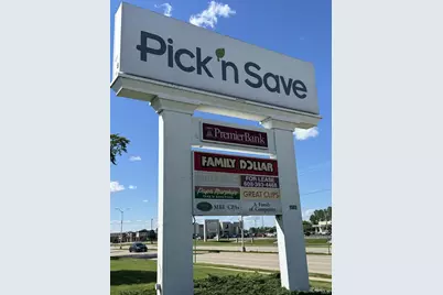 1507 Madison Avenue #1507, Fort Atkinson, WI 53538 - Photo 2