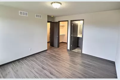 1510 Wedgewood Drive, Watertown, WI 53098 - Photo 10