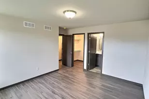 1510 Wedgewood Dr, Watertown, WI 53098 - Photo 10