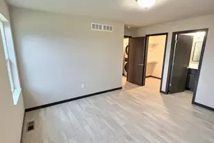 1512 Wedgewood Dr, Watertown, WI 53098 - Photo 10