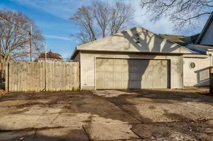 1123 Portland Ave, Beloit, WI 53511 - Photo 4