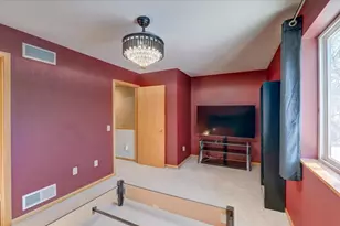 1017 Gammon Ln, Madison, WI 53719 - Photo 20