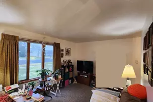 1508 Endl Blvd/501 Nadig Ct, Fort Atkinson, WI 53538 - Photo 18