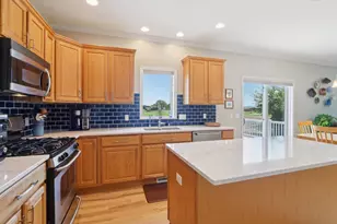 423 Fargo Trail, Middleton, WI 53562 - Photo 8