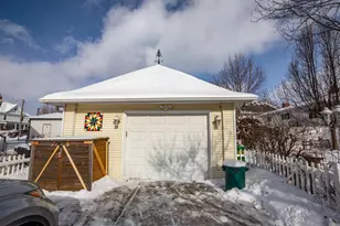 214 S 8th St, Mount Horeb, WI 53572 - Photo 12