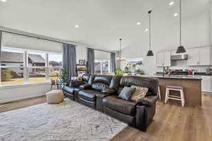 6630 Ramshorn Dr, DeForest, WI 53532 - Photo 18