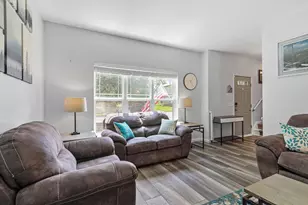 6110 Sandstone Dr, Madison, WI 53719 - Photo 2