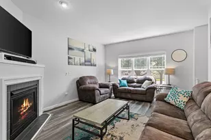 6110 Sandstone Dr, Madison, WI 53719 - Photo 4