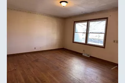 1310 Monterey Lane, Janesville, WI 53546 - Photo 6