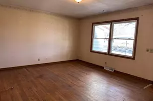 1310 Monterey Ln, Janesville, WI 53546 - Photo 6