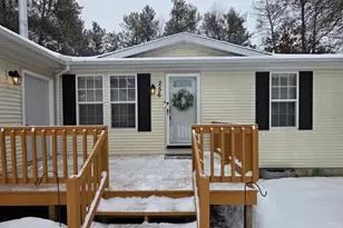 256 Dogwood Ln, Lake Delton, WI 53965 - Photo 8