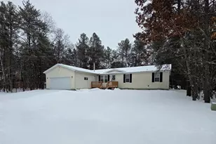 256 Dogwood Ln, Lake Delton, WI 53965 - Photo 2