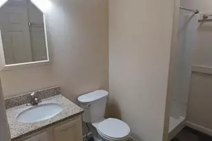 129 S Church St, Whitewater, WI 53190 - Photo 6