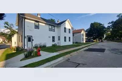 129 S Church Street, Whitewater, WI 53190 - Photo 1