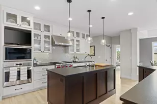 9801 Shadow Ridge Trail, Madison, WI 53562 - Photo 6