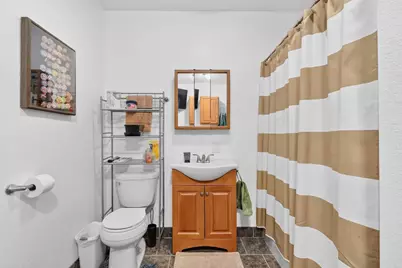 427 W 12th Avenue, Oshkosh, WI 54902 - Photo 20