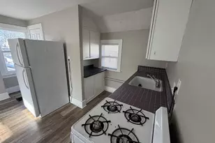 848 8th St, Beloit, WI 53511 - Photo 8