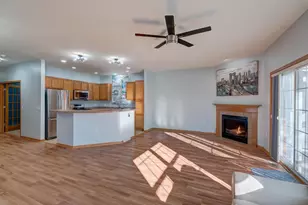 608 Bear Claw Way, Middleton, WI 53562 - Photo 10