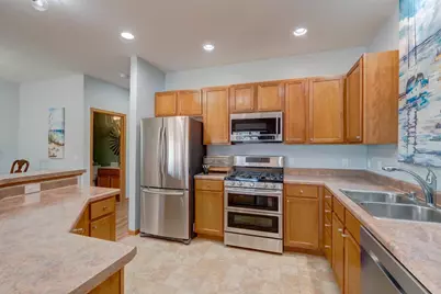 608 Bear Claw Way, Middleton, WI 53562 - Photo 12