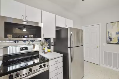 2831 Cimarron Trail, Madison, WI 53719 - Photo 4