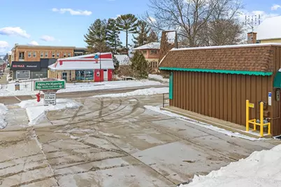 403 E Main Street, Reedsburg, WI 53959 - Photo 4