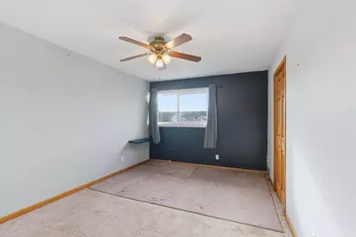 528 East Bluff, Madison, WI 53704 - Photo 8