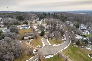 N7207 Circle Dr, Pardeeville, WI 53954 - Photo 38