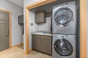 5621 Nutone St, Fitchburg, WI 53711 - Photo 34