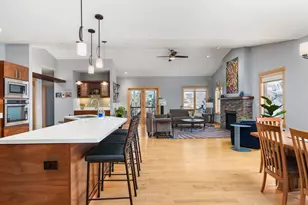 5621 Nutone St, Fitchburg, WI 53711 - Photo 6