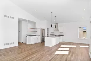 104 Boneset Ave, Poynette, WI 53955 - Photo 6