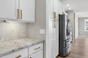 623 Rustic Rise Wy, Madison, WI 53593 - Photo 6