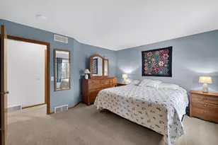 2925 Maple Run Dr, Madison, WI 53719 - Photo 22