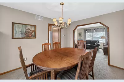 2925 Maple Run Drive, Madison, WI 53719 - Photo 16