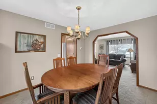 2925 Maple Run Dr, Madison, WI 53719 - Photo 16