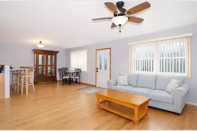 810 N High Street, Fort Atkinson, WI 53538 - Photo 6