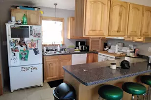 W1594 Golfview Dr, Montello, WI 53949 - Photo 10