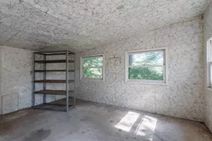 6927 N Harris Ct, Westfield, WI 53964 - Photo 28