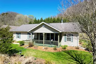 41498 S Sleepy Hollow Rd, Gays Mills, WI 54631 - Photo 2