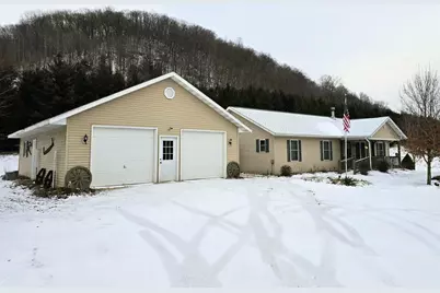 41498 S Sleepy Hollow Road, Gays Mills, WI 54631 - Photo 2